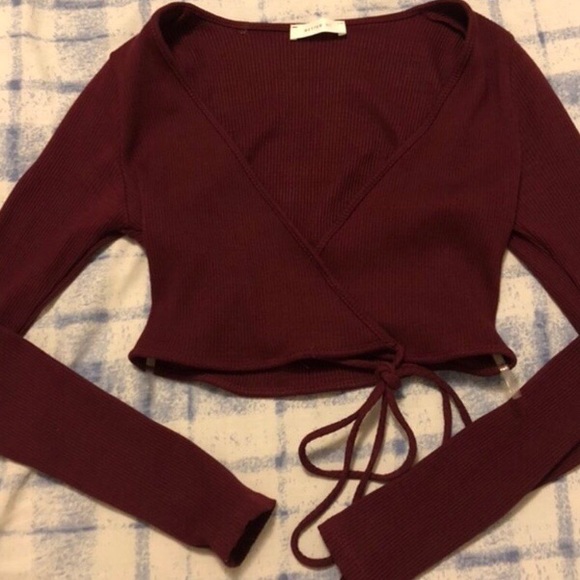 Wrap top - Picture 2 of 2